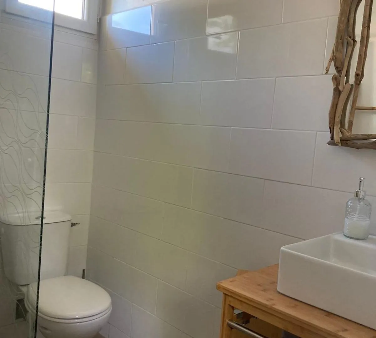 La Chambre Efrika Sainte-Rose Hébergement de vacances